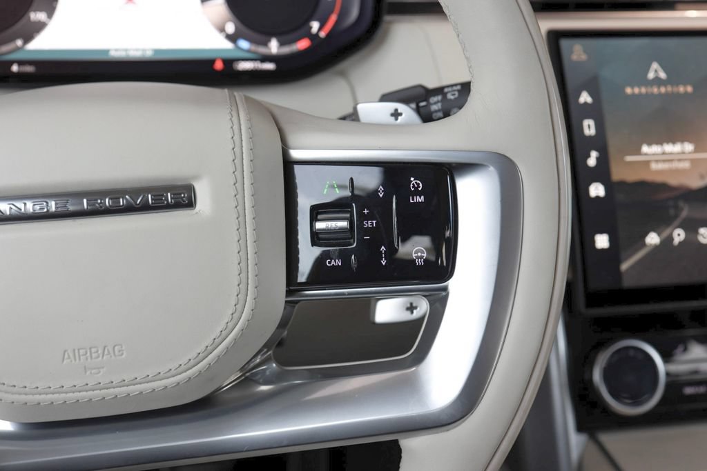 Used 2023 Land Rover Range Rover Autobiography AWD/4WD image 19