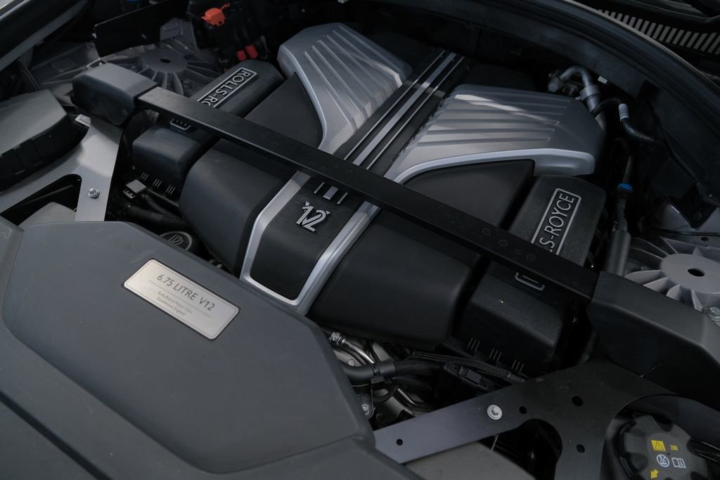 Used 2026 Rolls-Royce Cullinan AWD/4WD image 67