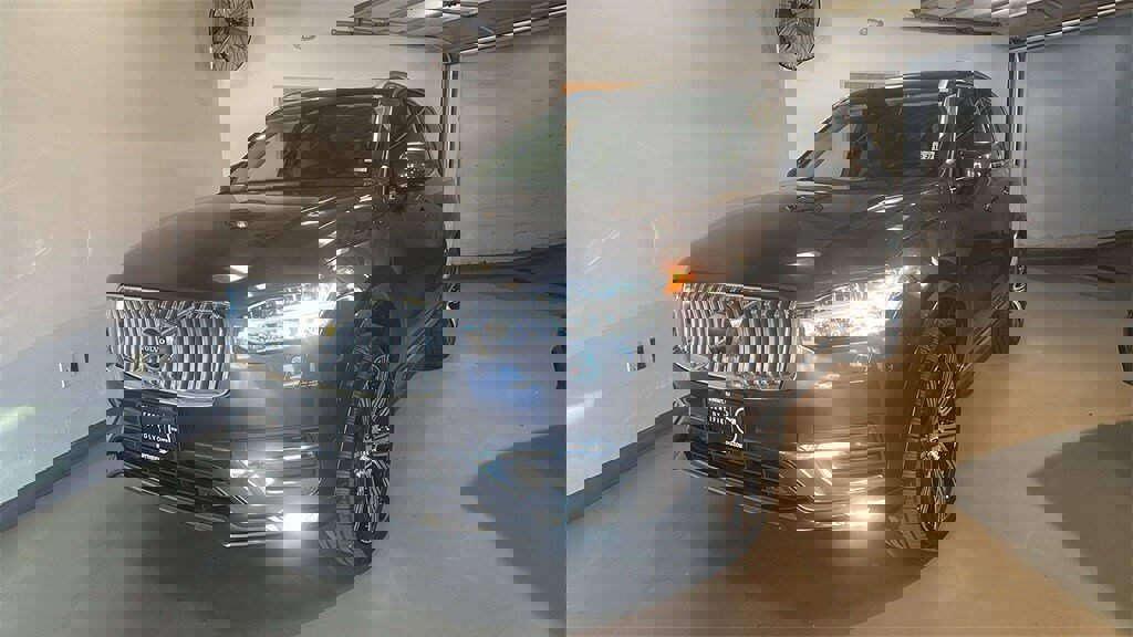 Certified 2023 Volvo XC90 B6 Ultimate