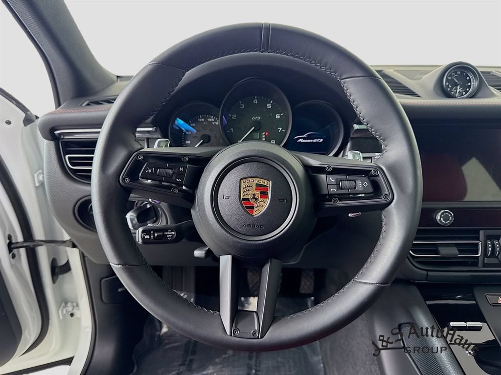 Used 2025 Porsche Macan GTS AWD/4WD image 12