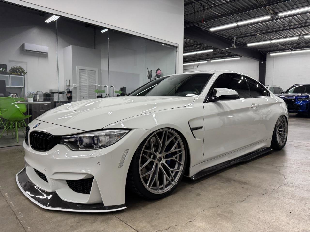 Used 2015 BMW M4 Coupe image 1