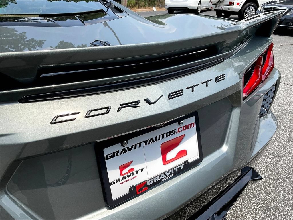 Used 2024 Chevrolet Corvette Stingray Premium Cpe w/ Z51 Performance Package RWD image 17
