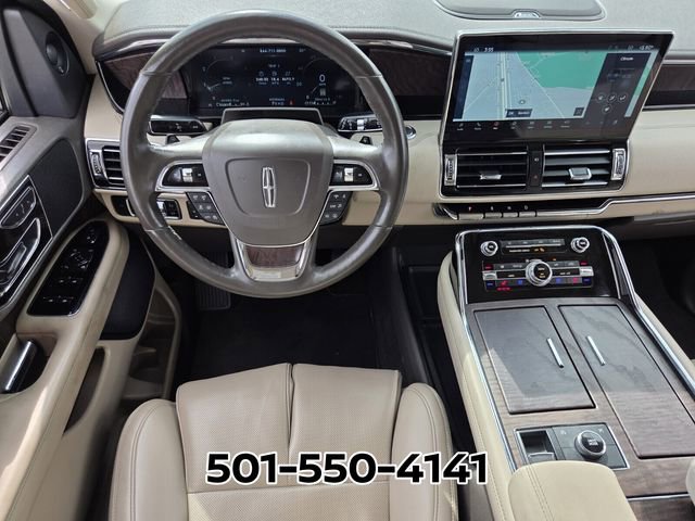 Used 2024 Lincoln Navigator Premiere image 13