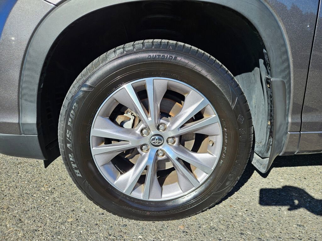 Used 2016 Toyota Highlander Plus image 16