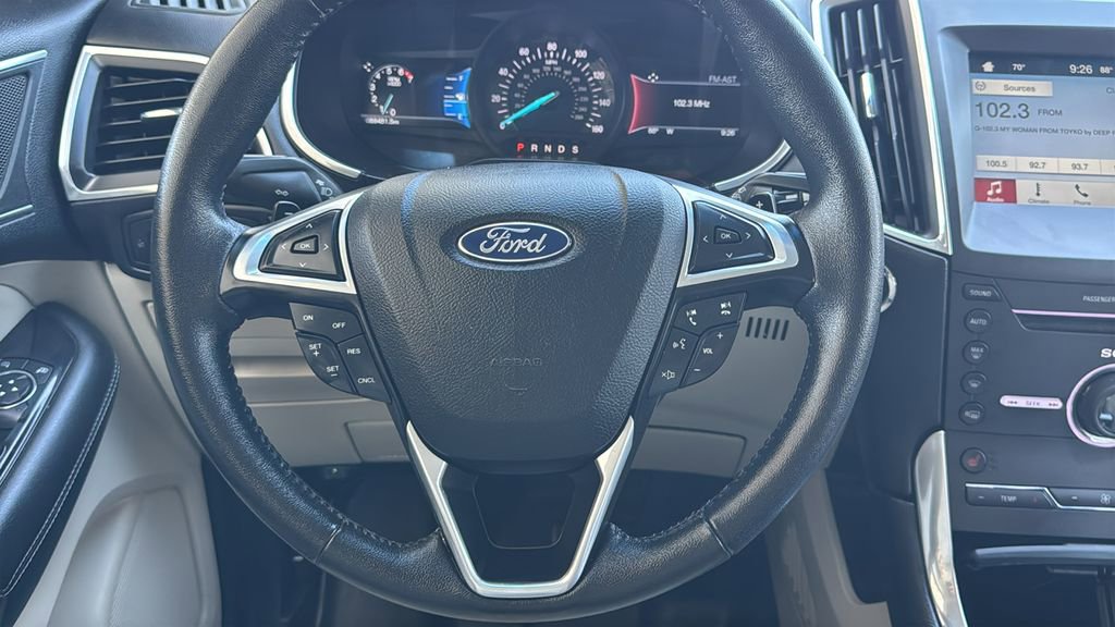Used 2016 Ford Edge Titanium w/ Technology Package AWD/4WD image 10