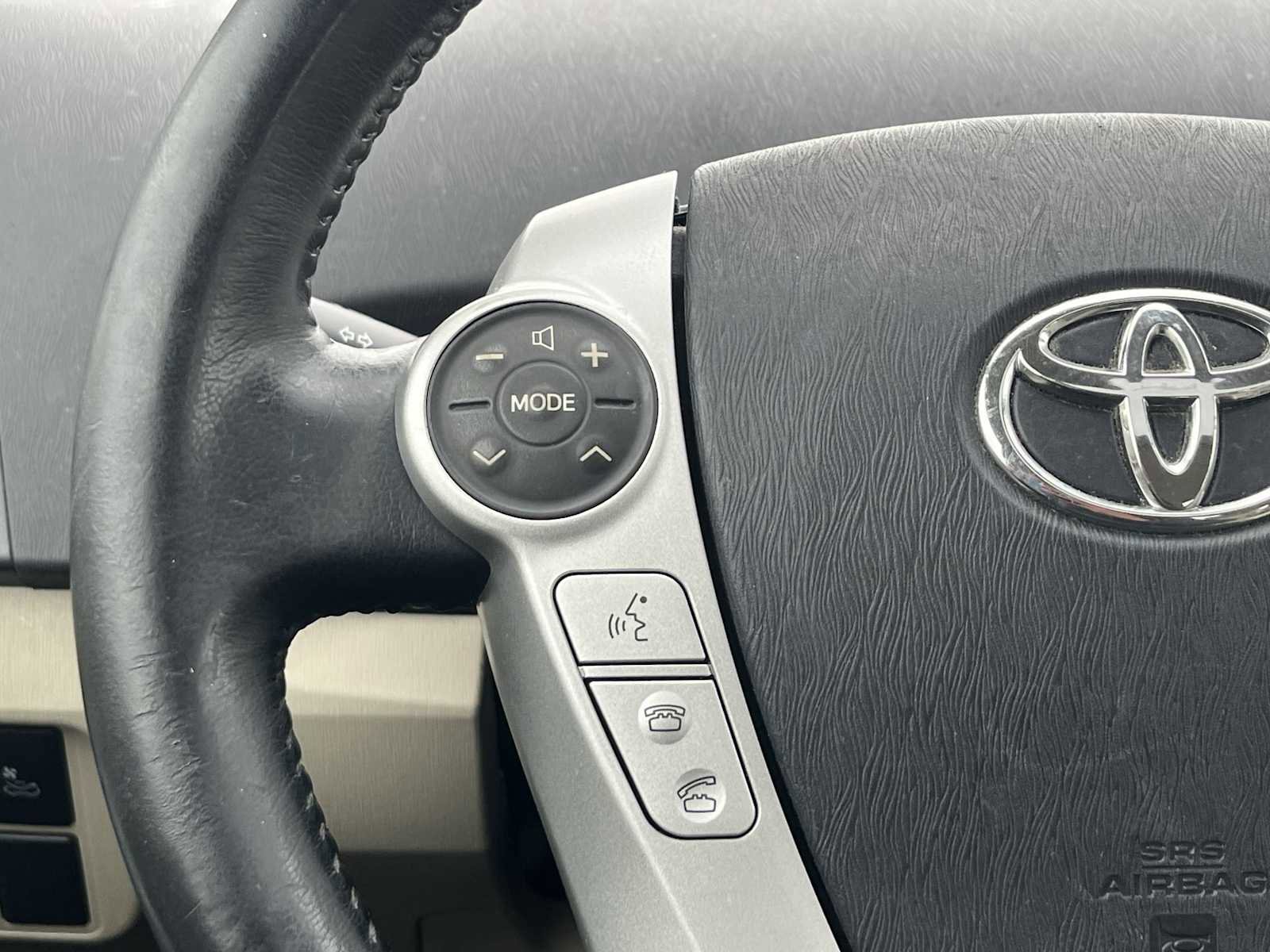 Used 2011 Toyota Prius Four w/ Solar Roof Pkg image 39