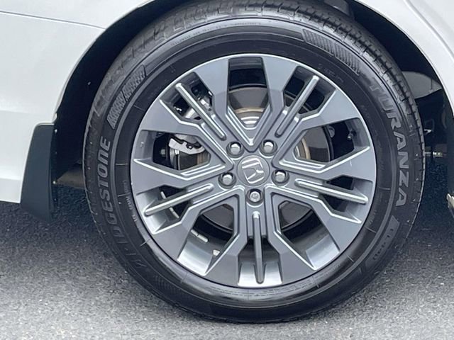 Used 2025 Honda Odyssey Touring image 38