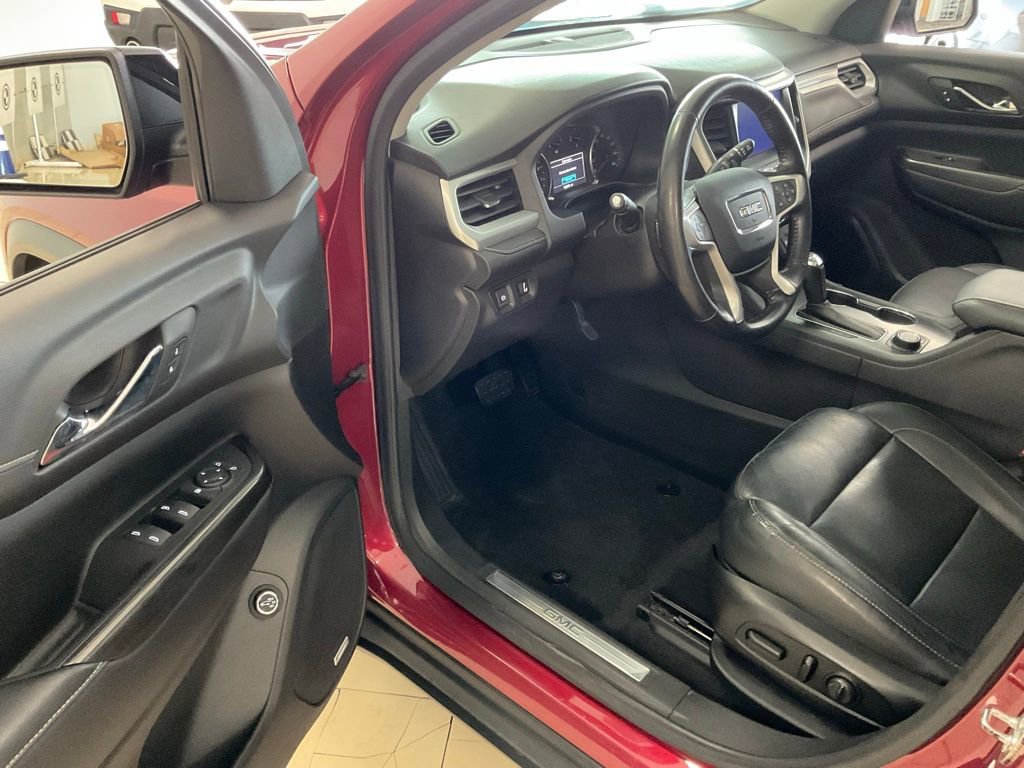 Used 2019 GMC Acadia SLT w/ Black Edition image 10