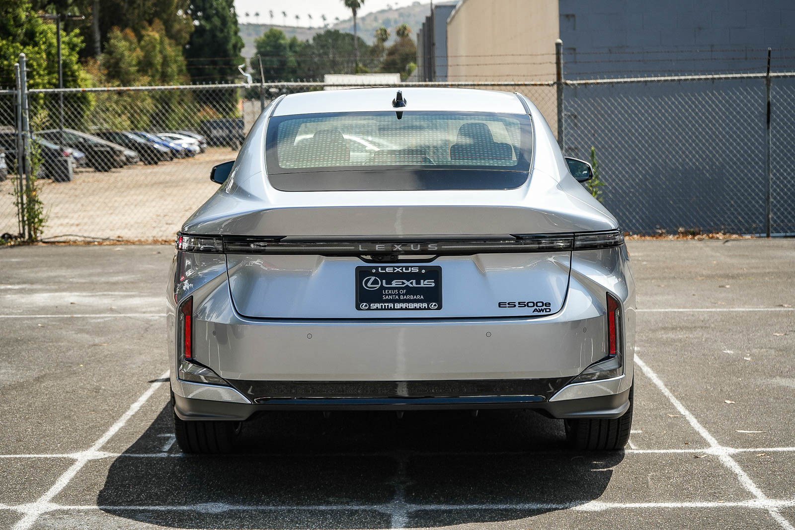 New 2026 Lexus ES 500e AWD/4WD image 5