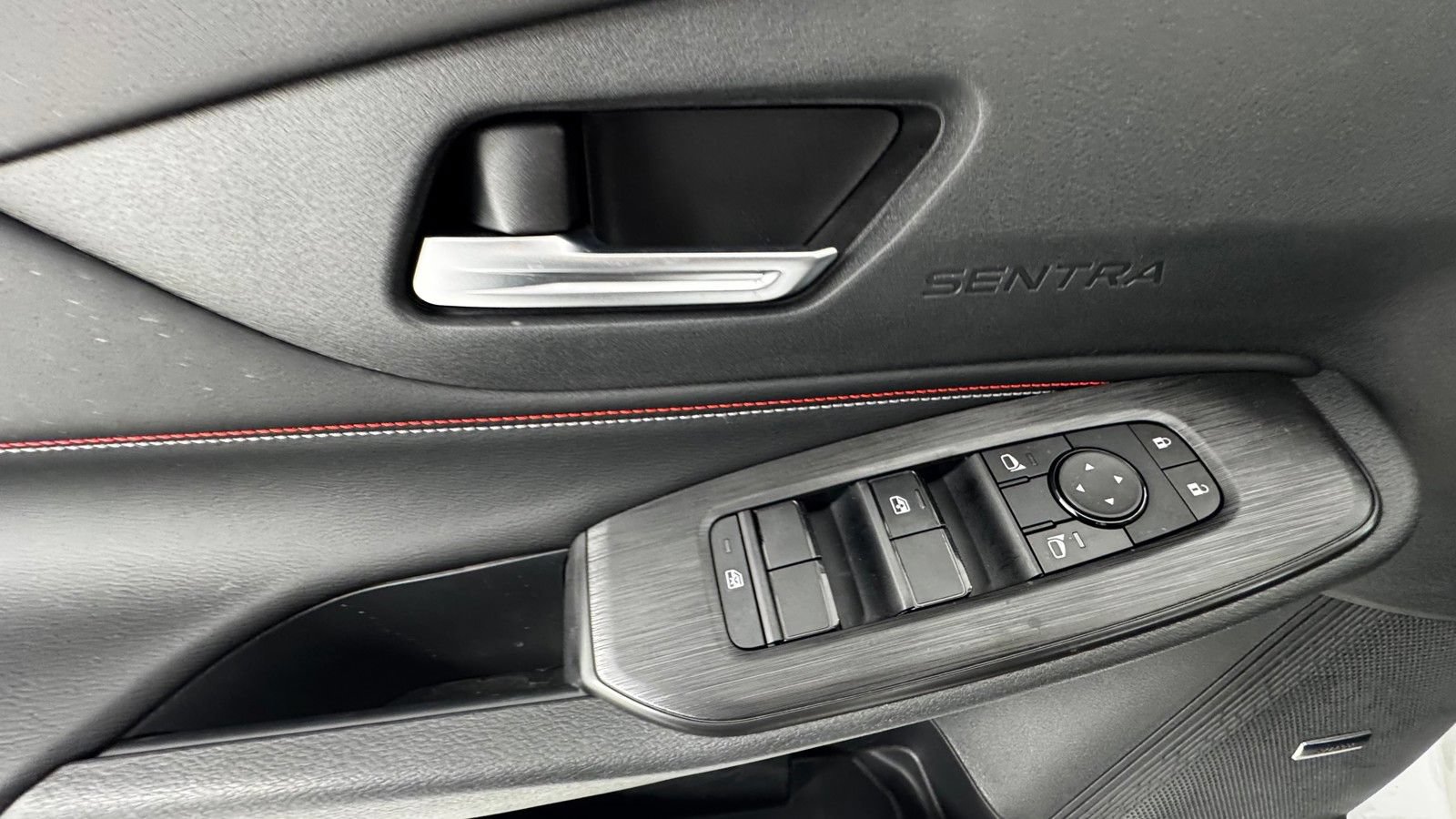 New 2026 Nissan Sentra SR w/ SR Premium Package FWD image 18