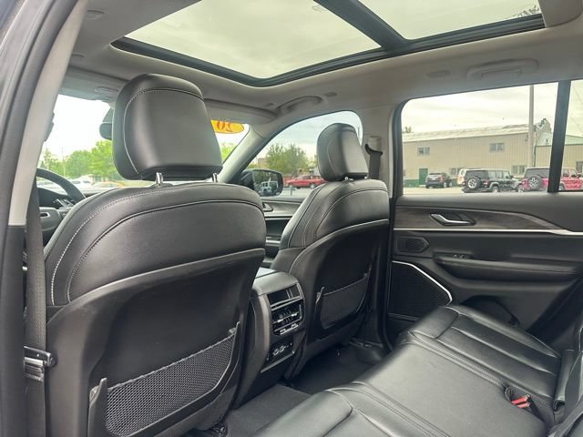 Used 2024 Jeep Grand Cherokee Limited 4xe AWD/4WD image 19