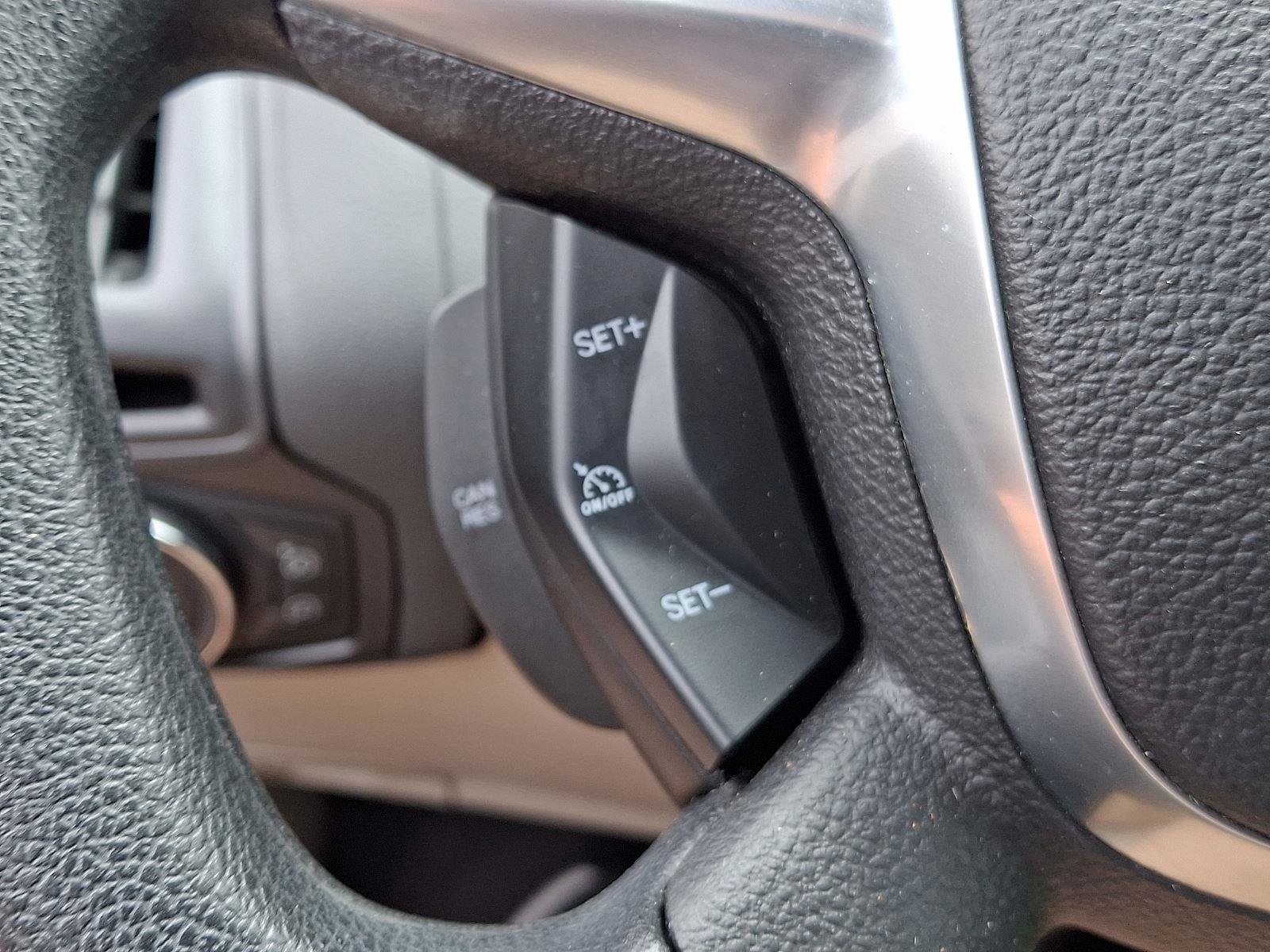 Used 2012 Ford Focus SE FWD image 25