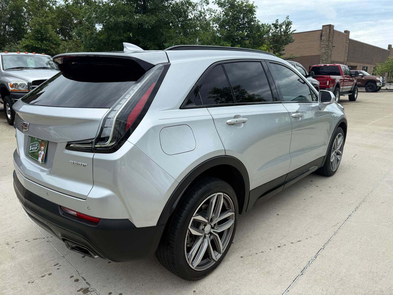 Used 2020 Cadillac XT4 Sport FWD image 4