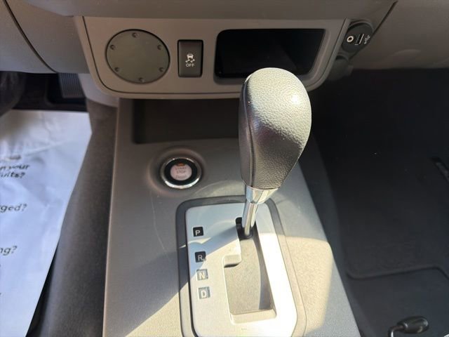 Used 2020 Nissan Frontier SV w/ SV Utility Package image 18