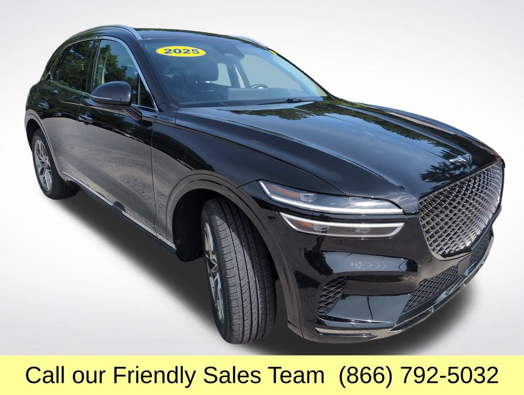 Used 2025 Genesis GV70 2.5T AWD/4WD image 9
