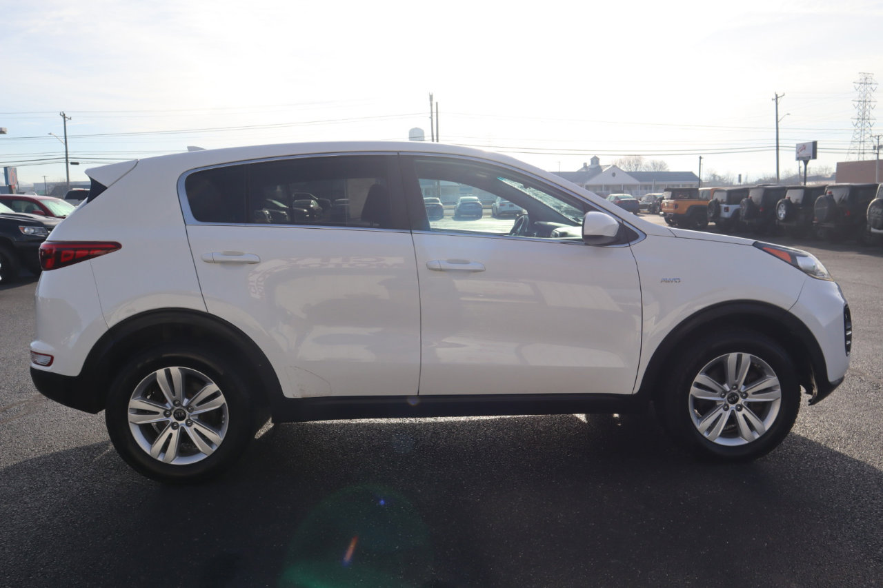 Used 2019 Kia Sportage LX image 6