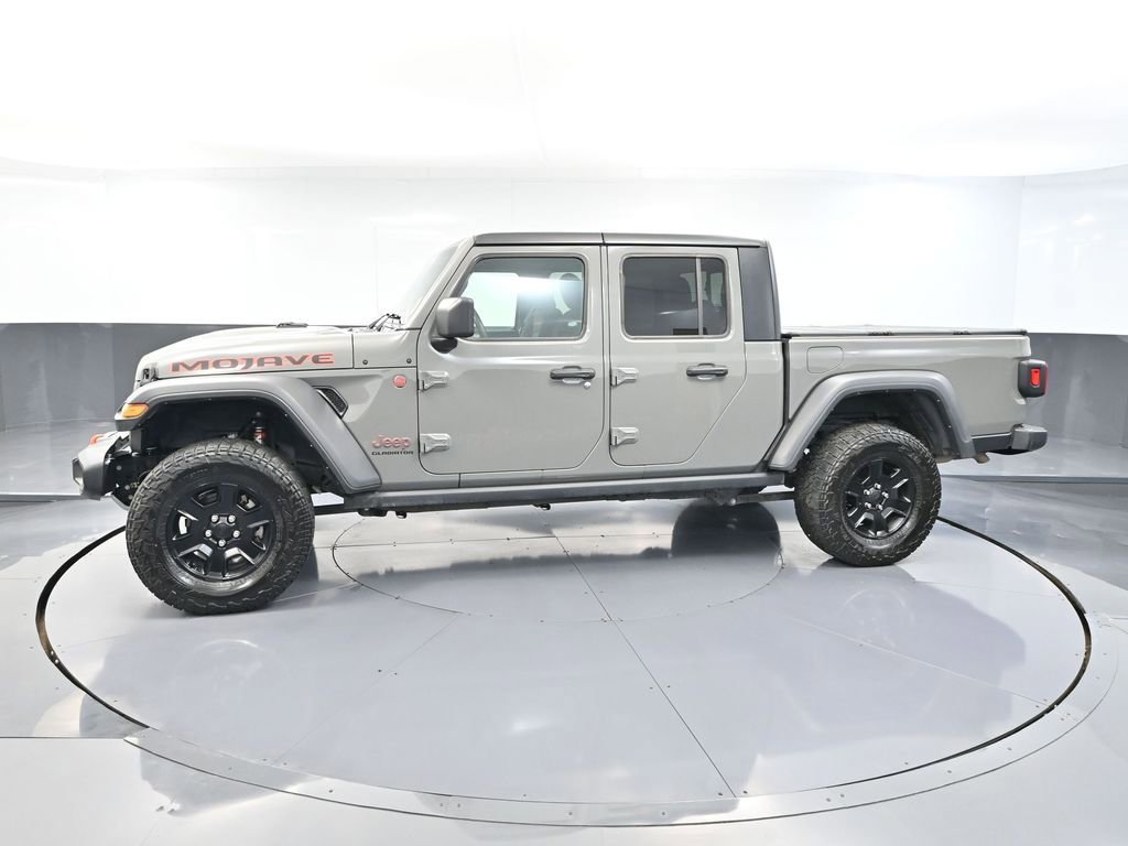 Used 2022 Jeep Gladiator Mojave w/ Auxiliary Switch Group image 11