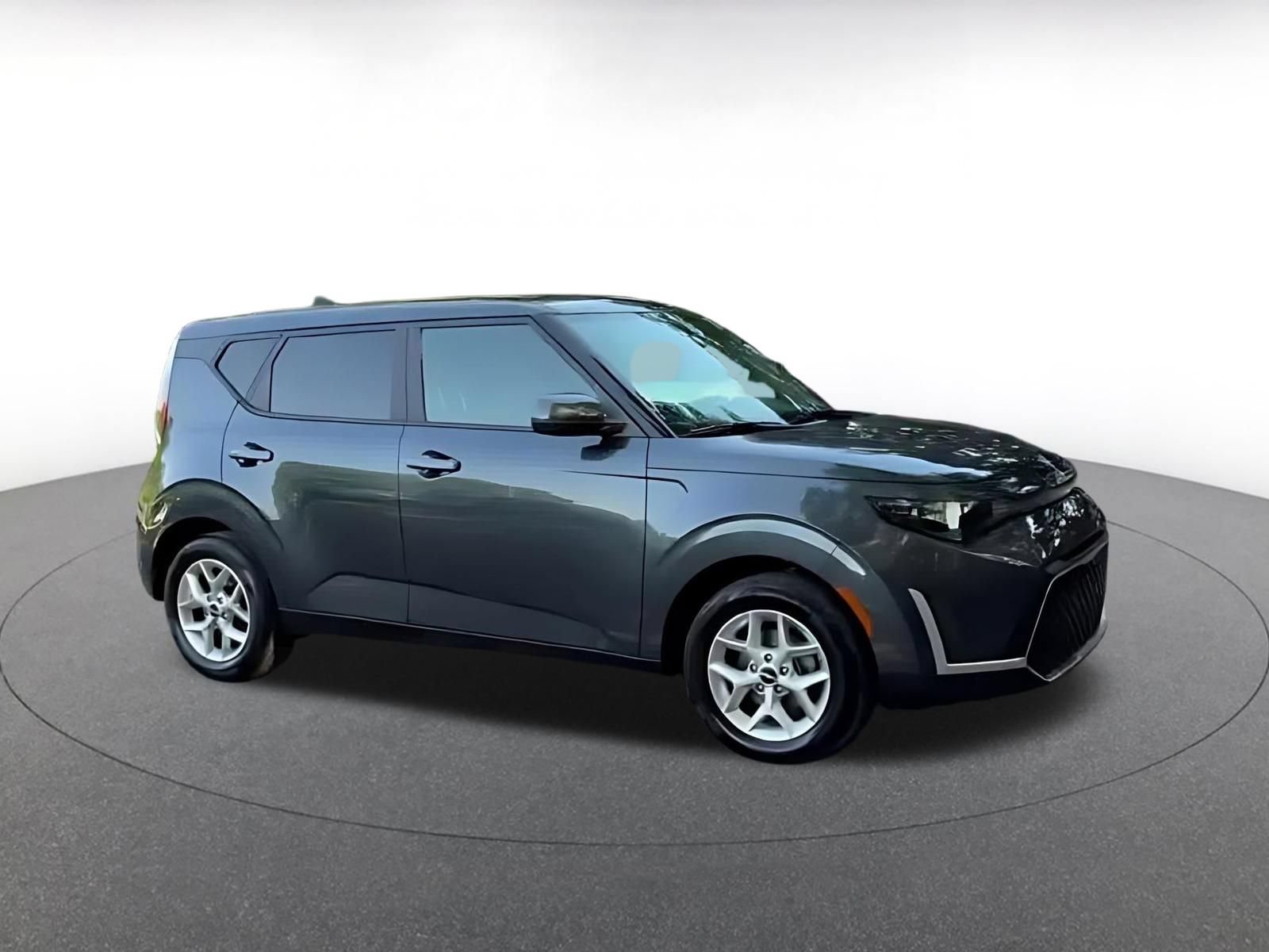 Used 2025 Kia Soul LX w/ LX Technology Package FWD video 2