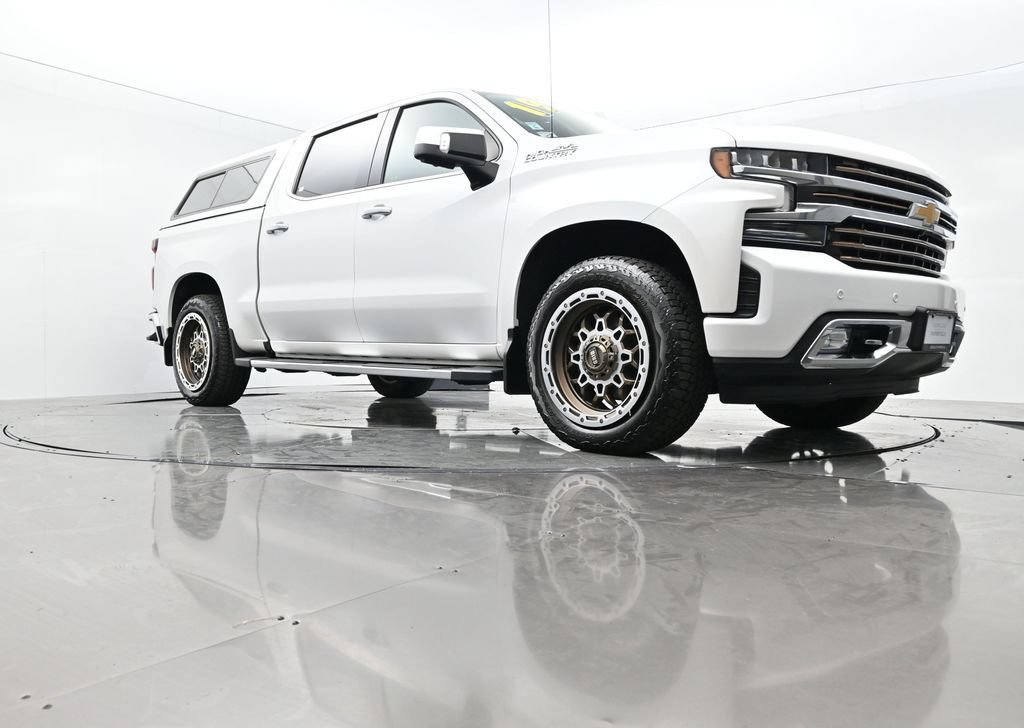 Used 2019 Chevrolet Silverado 1500 High Country w/ Technology Package AWD/4WD image 51