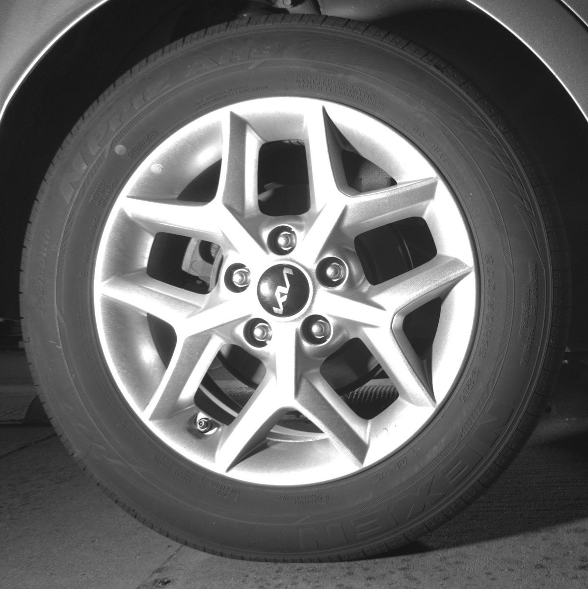 Used 2025 Kia Soul LX w/ LX Technology Package FWD image 22
