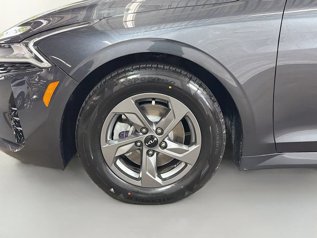 Used 2023 Kia K5 LXS FWD image 29