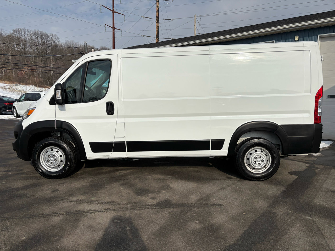 Used 2023 RAM ProMaster 2500 image 2