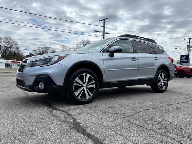 Used 2019 Subaru Outback 3.6R Limited AWD/4WD image 4