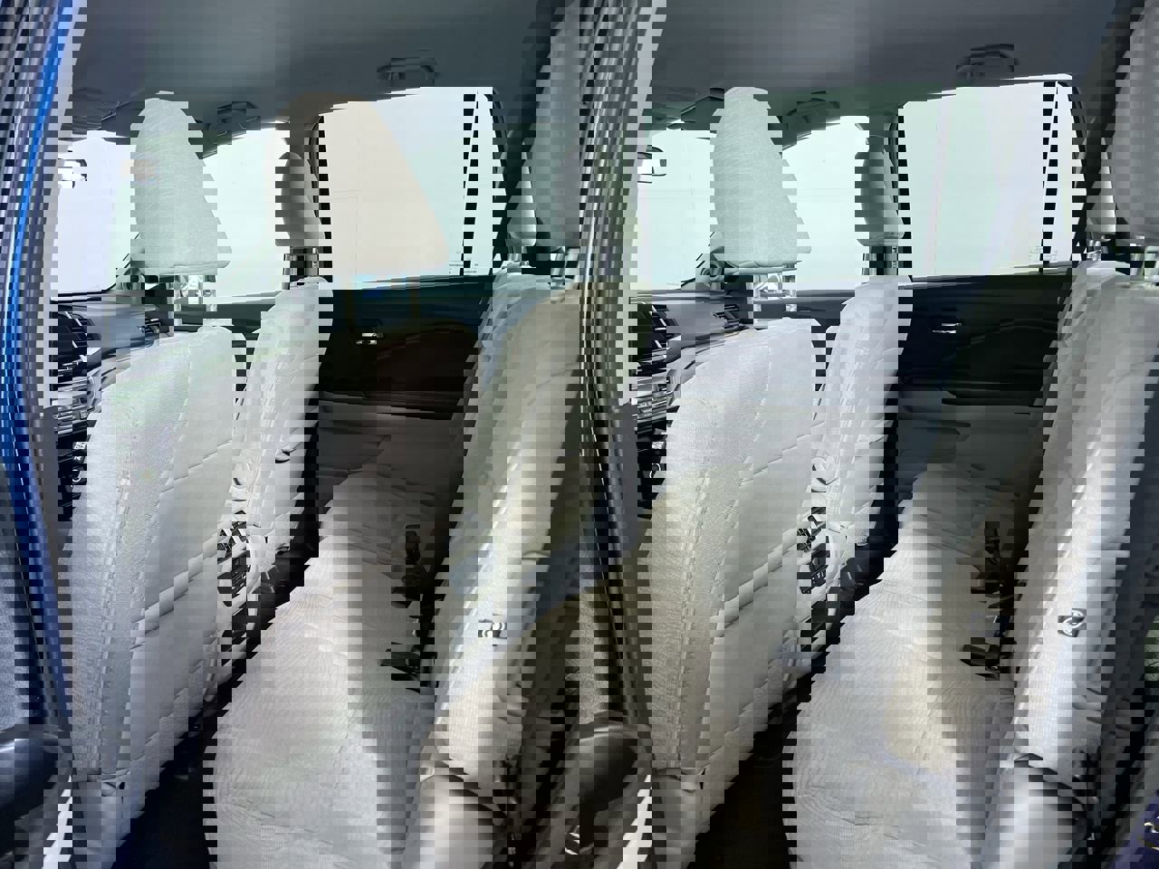 Used 2017 Honda Pilot EX image 25