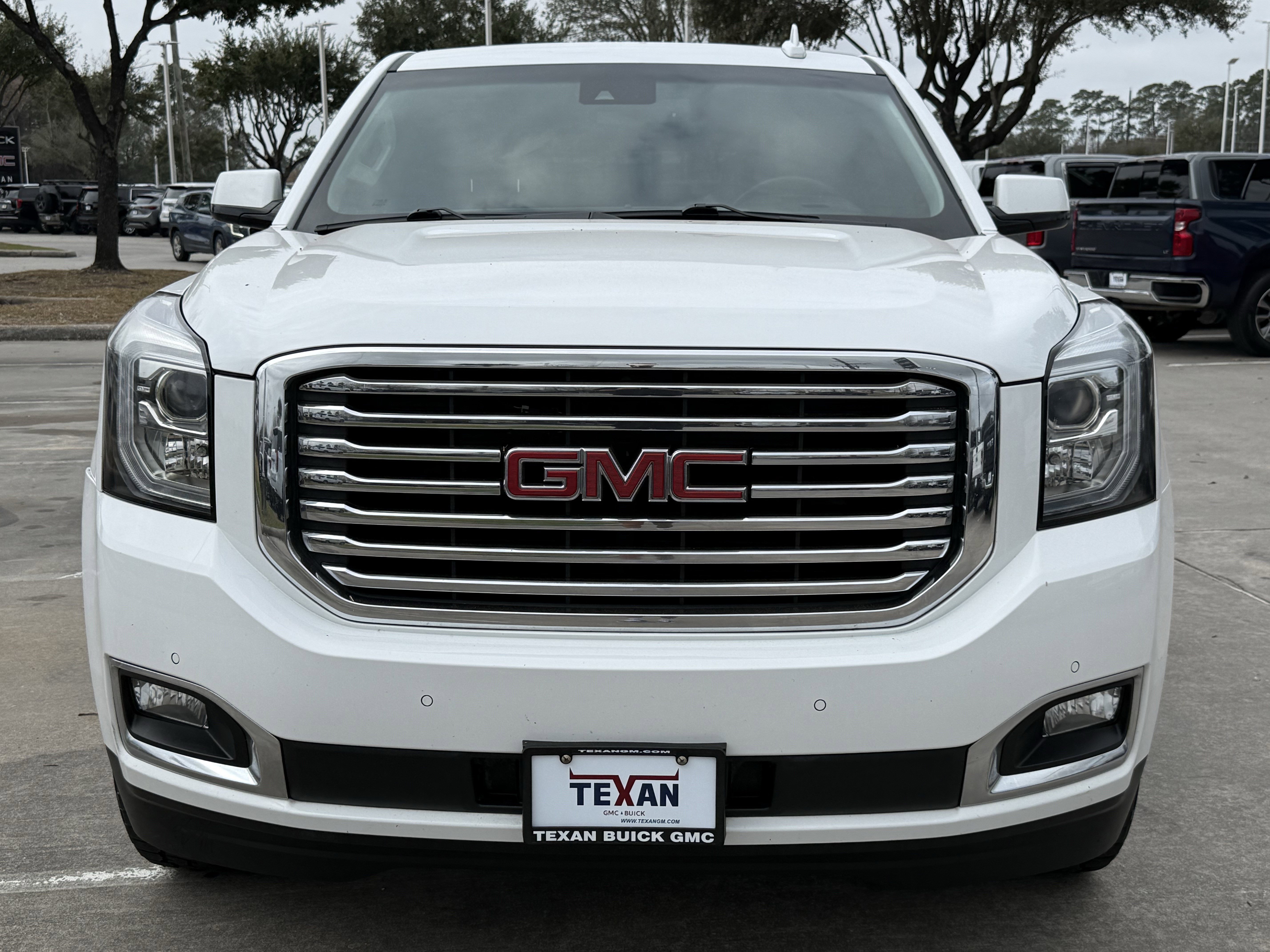 Used 2018 GMC Yukon SLT w/ Premium Edition image 10