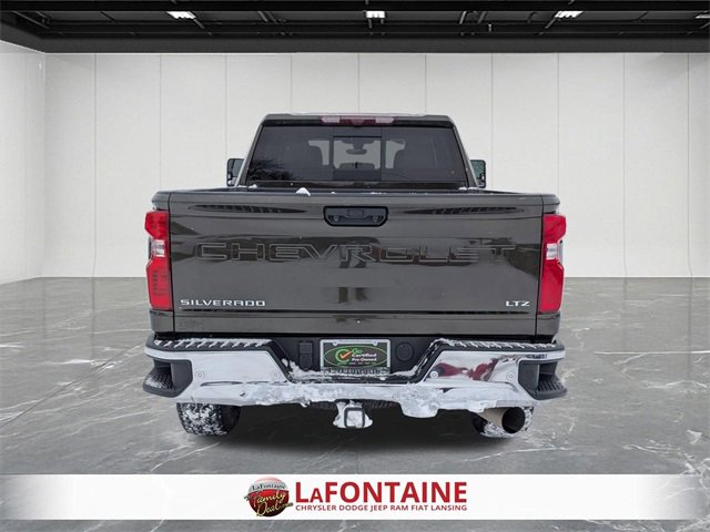 Used 2022 Chevrolet Silverado 2500 LTZ w/ LTZ Plus Package image 4