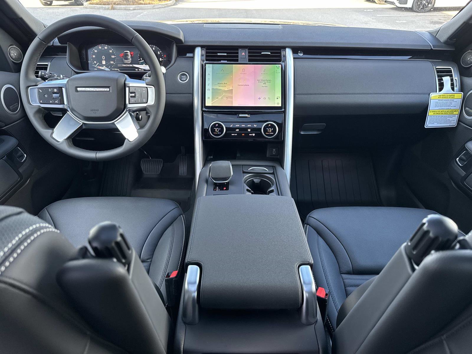 New 2026 Land Rover Discovery S AWD/4WD image 16