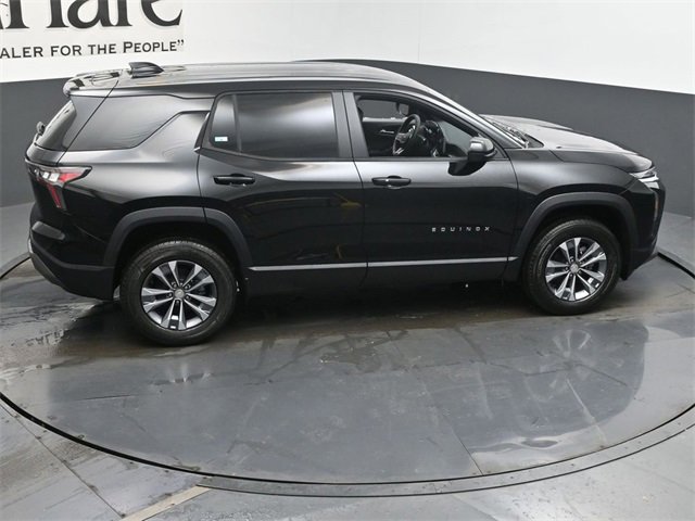 New 2026 Chevrolet Equinox LT w/ Convenience Package II image 17