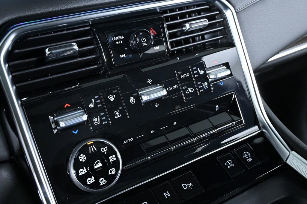 New 2025 Nissan Armada Platinum Reserve image 14