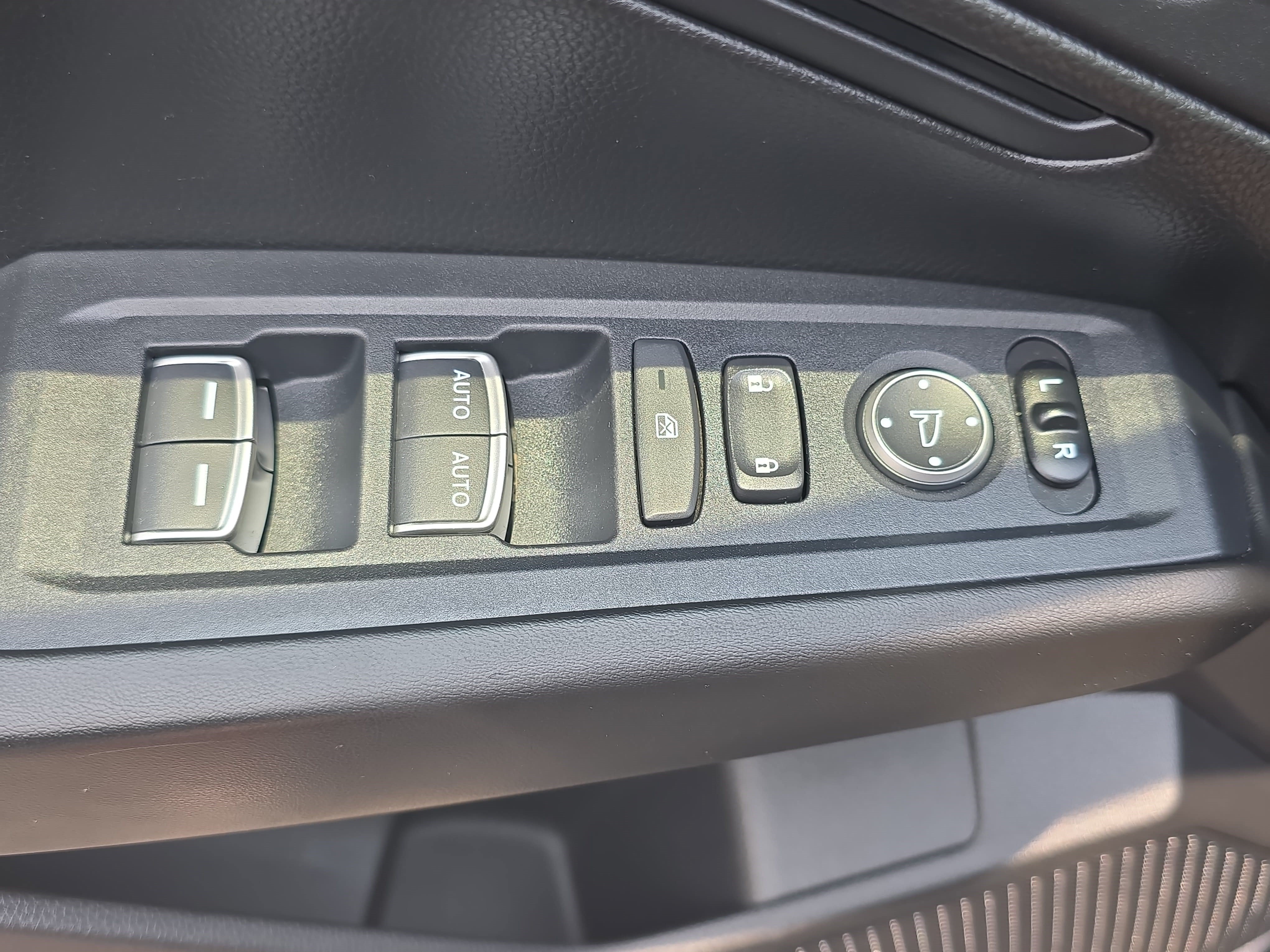 Used 2024 Honda Accord LX image 27