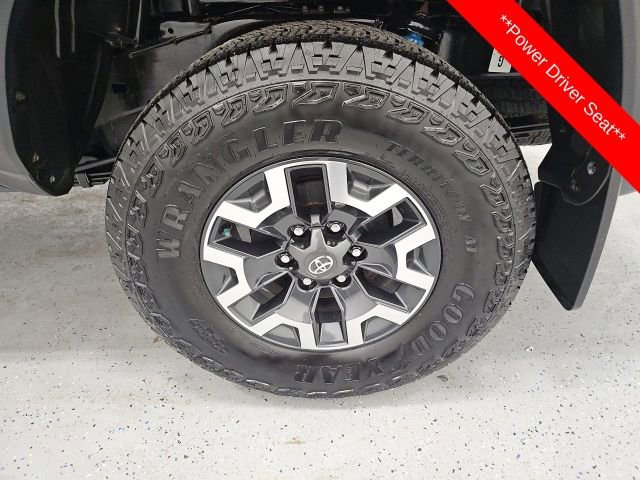 Certified 2023 Toyota Tacoma TRD Off-Road image 11