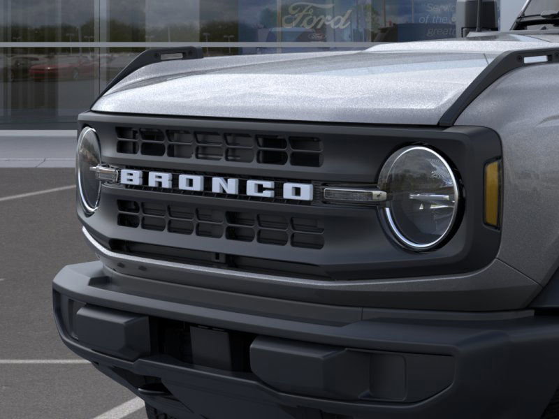 New 2025 Ford Bronco Base image 19