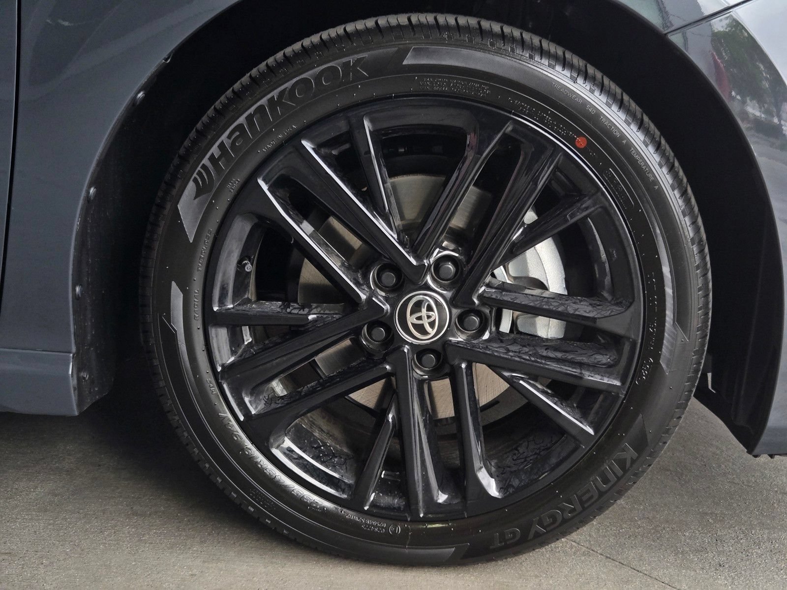 Used 2026 Toyota Camry SE FWD image 5