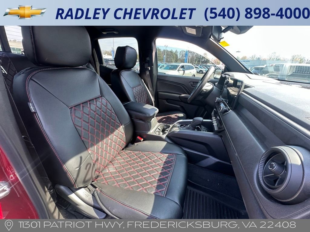 Certified 2025 Chevrolet Colorado W/T w/ Advanced Trailering Package AWD/4WD image 14