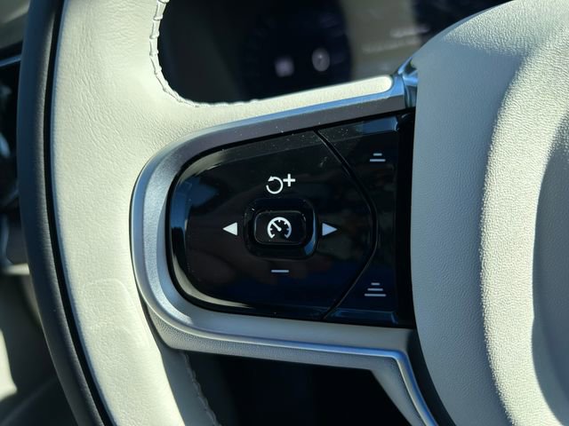 New 2026 Volvo XC90 B6 Ultra image 22