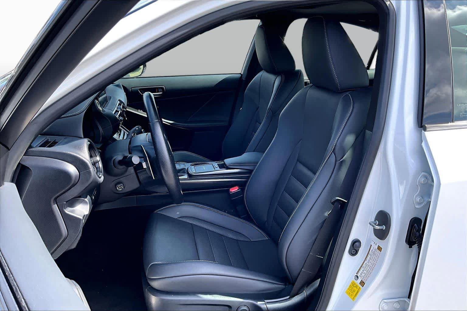 Used 2025 Lexus IS 350 F Sport w/ Accessory Package 2 RWD image 7
