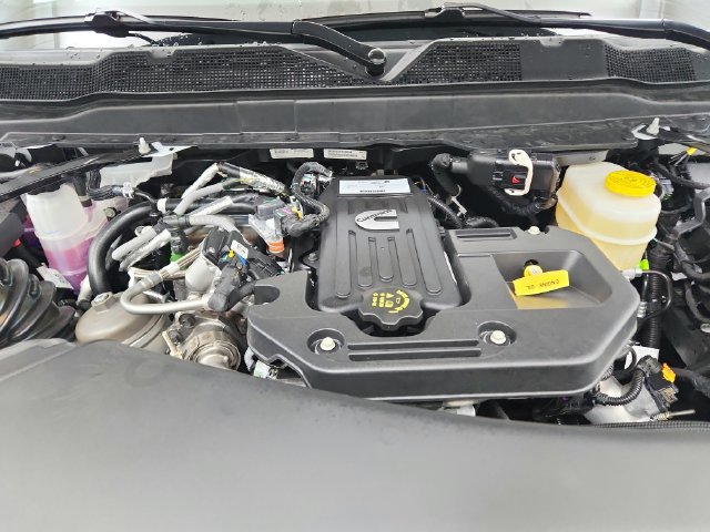 New 2026 RAM 2500 Tradesman AWD/4WD image 18
