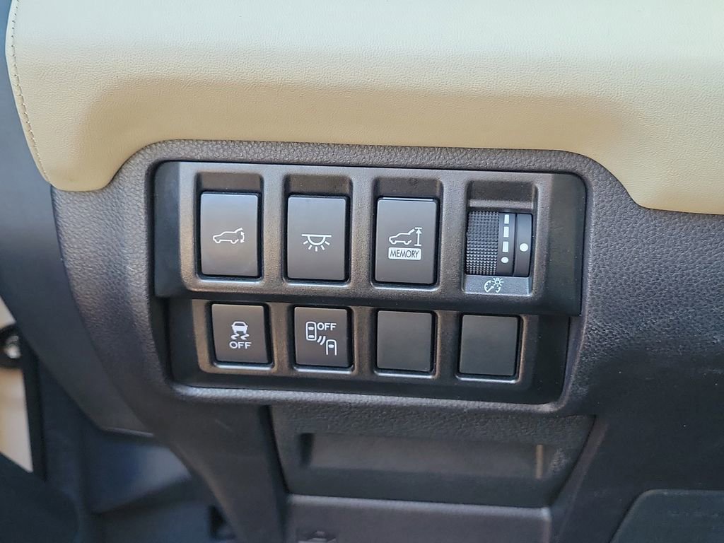 Used 2022 Subaru Ascent Touring w/ Popular Package #2A image 26