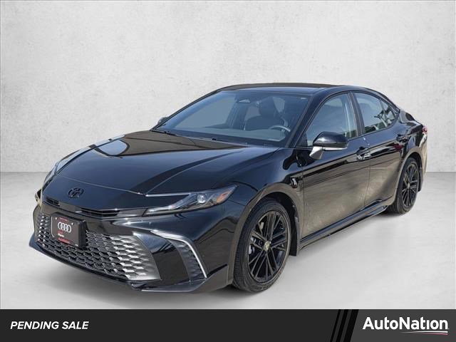 Used 2026 Toyota Camry SE w/ Convenience Package image 1