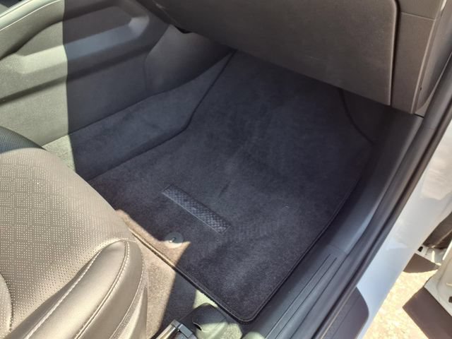 Used 2023 Kia Sorento S w/ Panoramic Sunroof Package AWD/4WD image 88