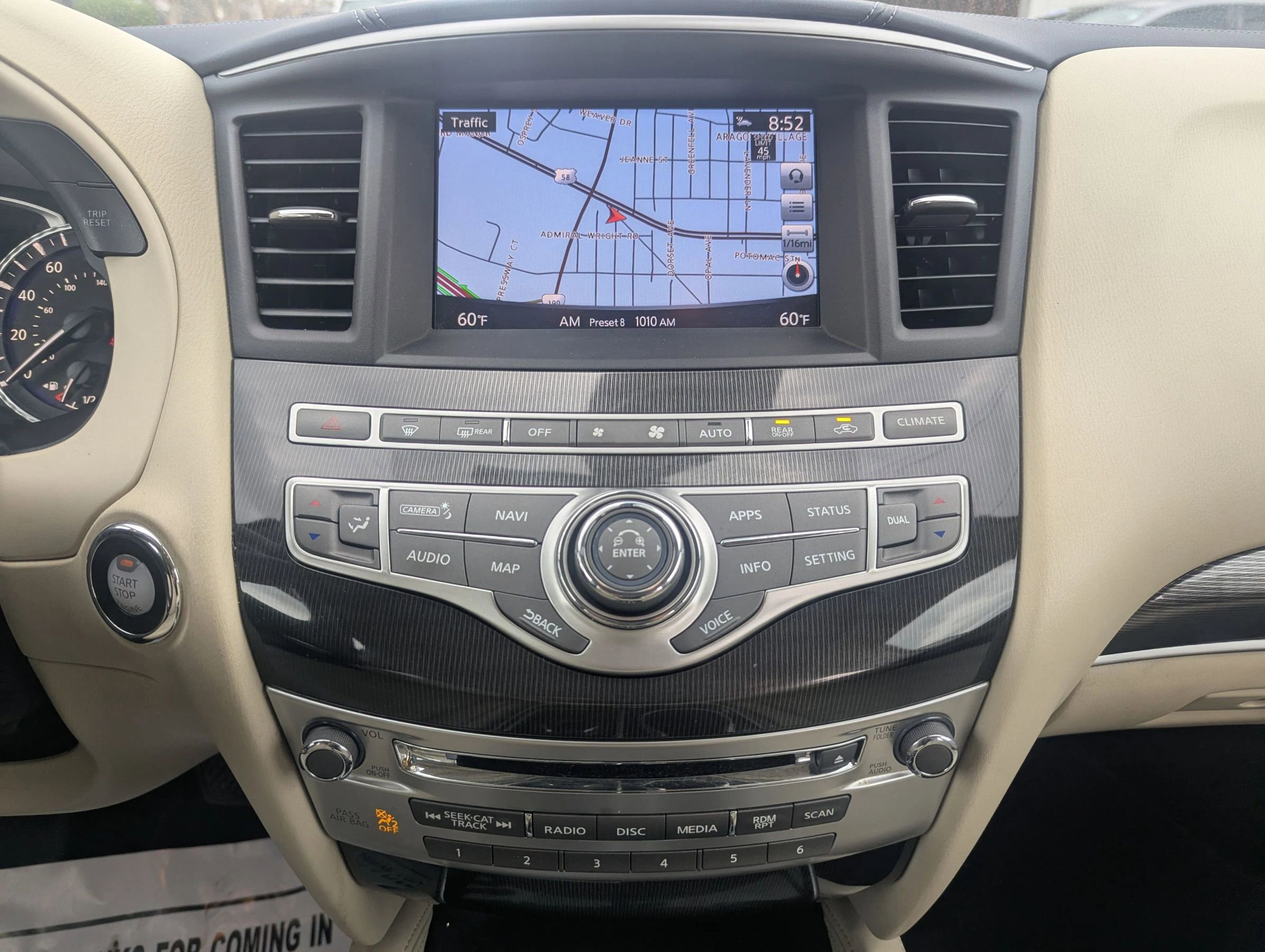 Used 2019 INFINITI QX60 Luxe w/ Essential Package image 12