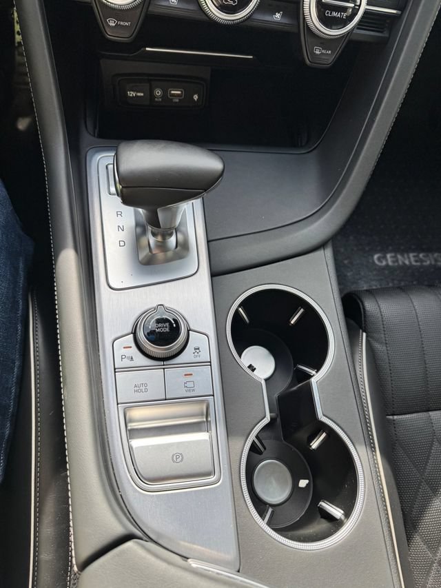 Used 2019 Genesis G70 3.3T Advanced w/ Prestige Package RWD image 9