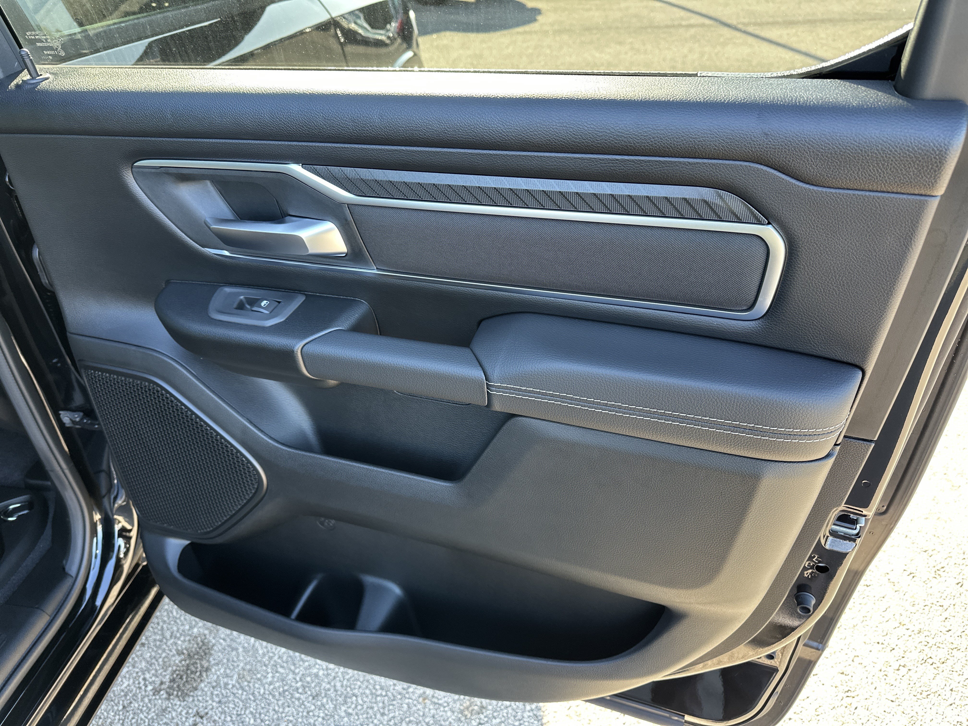 New 2026 RAM 1500 Big Horn AWD/4WD image 17