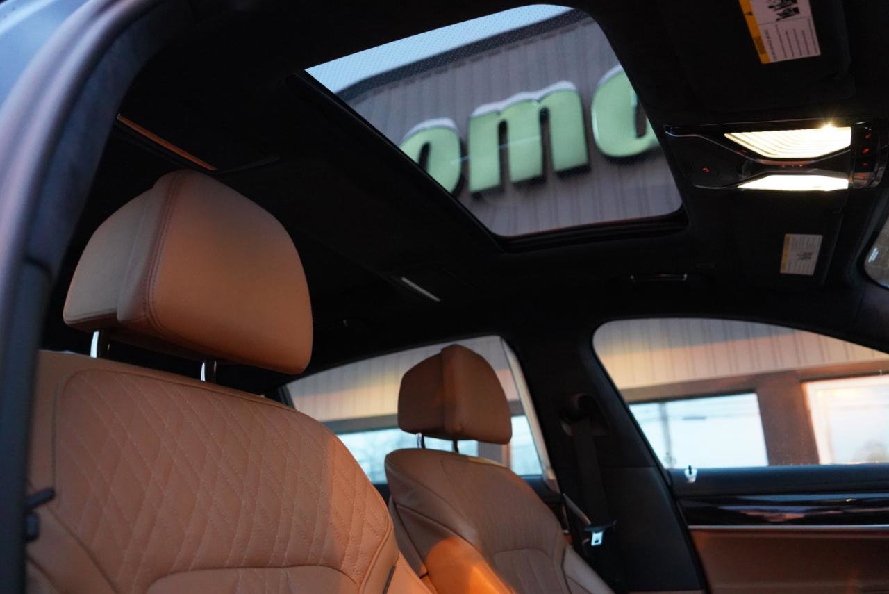 Used 2018 BMW 750i xDrive image 85