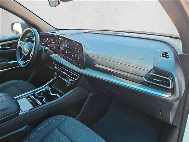 Certified 2024 Chevrolet Traverse LT AWD/4WD image 23