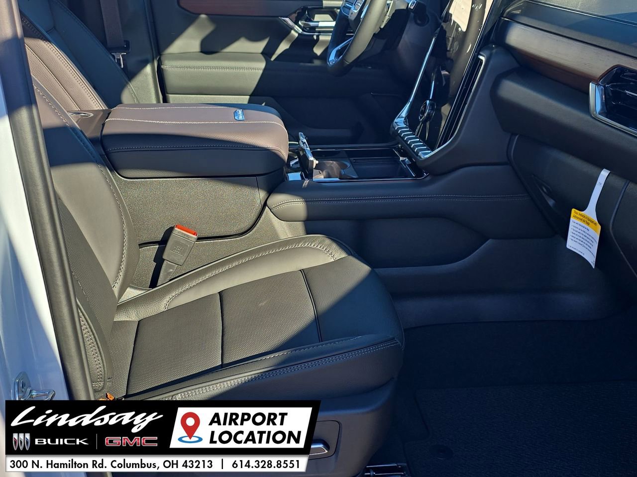 New 2026 GMC Yukon Denali image 28